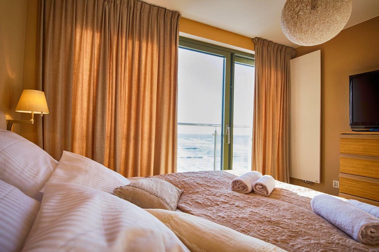 Superior Cliff Apartment อุสตรอเนียมอร์สเกีย ภายนอก รูปภาพ