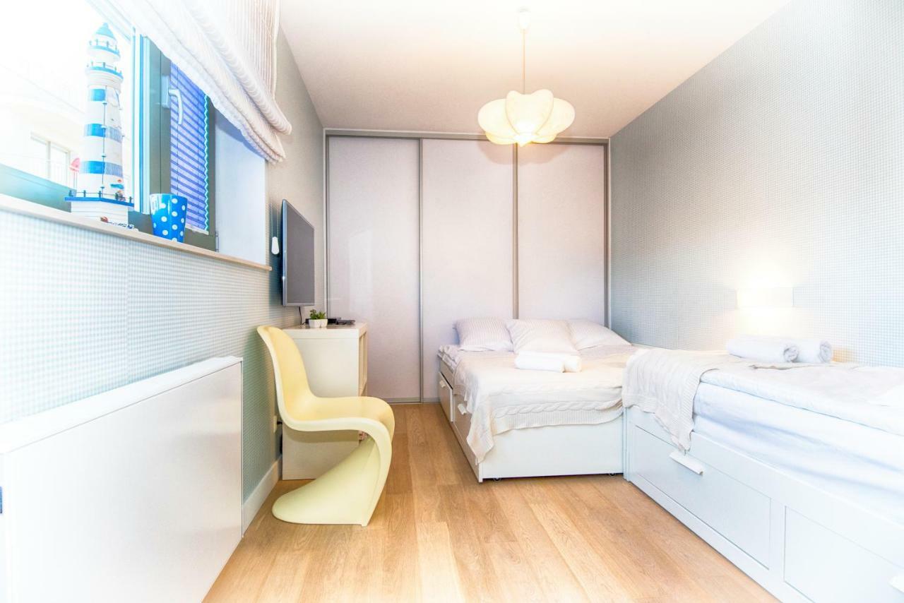 Superior Cliff Apartment อุสตรอเนียมอร์สเกีย ภายนอก รูปภาพ